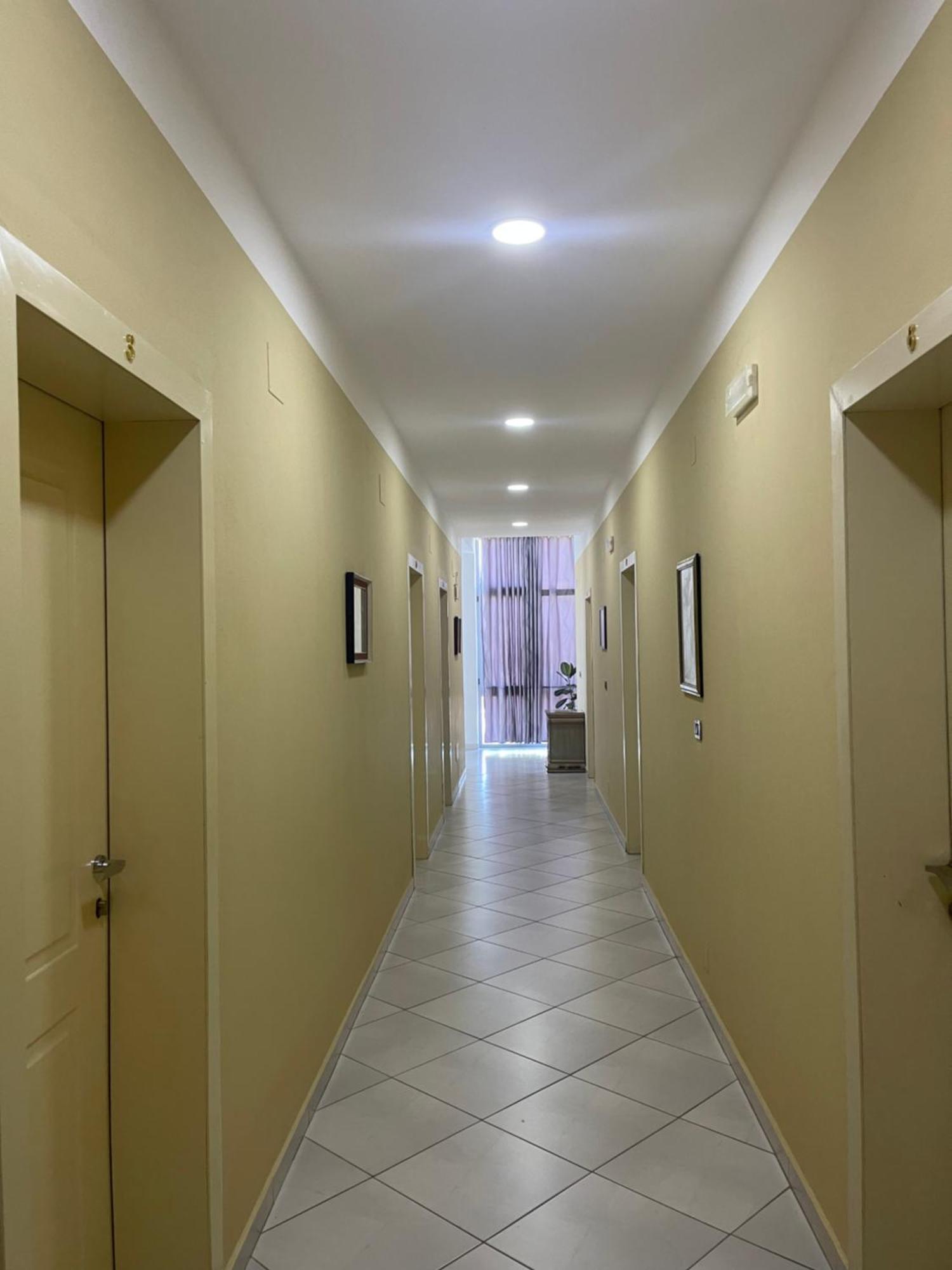 Hotel Latifi Gramsh Ngoại thất bức ảnh