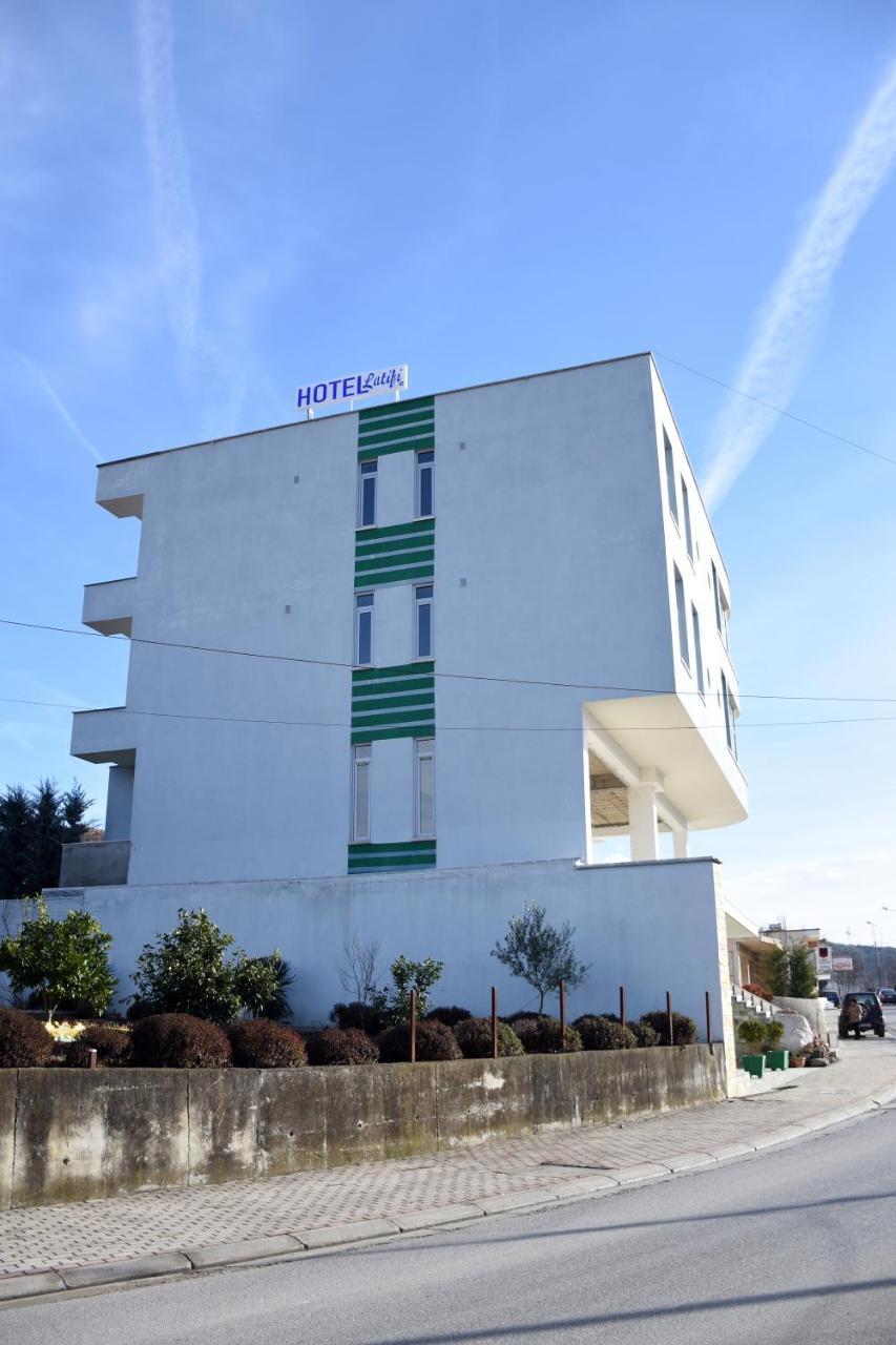 Hotel Latifi Gramsh Ngoại thất bức ảnh
